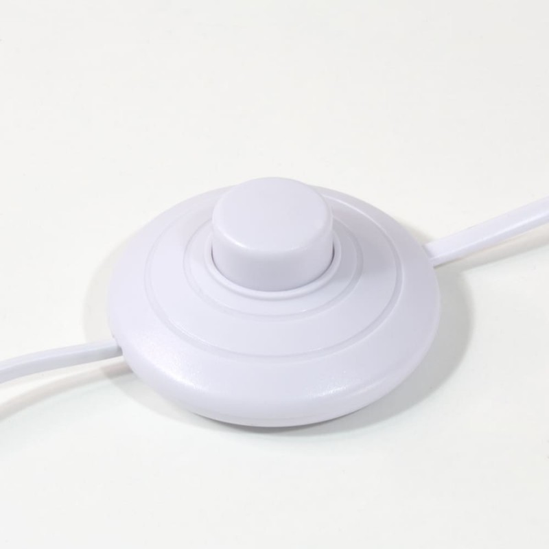 Botón de encendido de la Lámpara de pie Luxo blanca