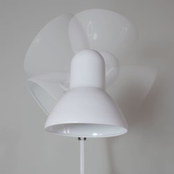 Rango de giro de la cabeza del Flexo Luxo Blanco