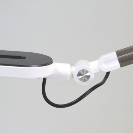 Lul LED Desk Lamp with Wireless Charger