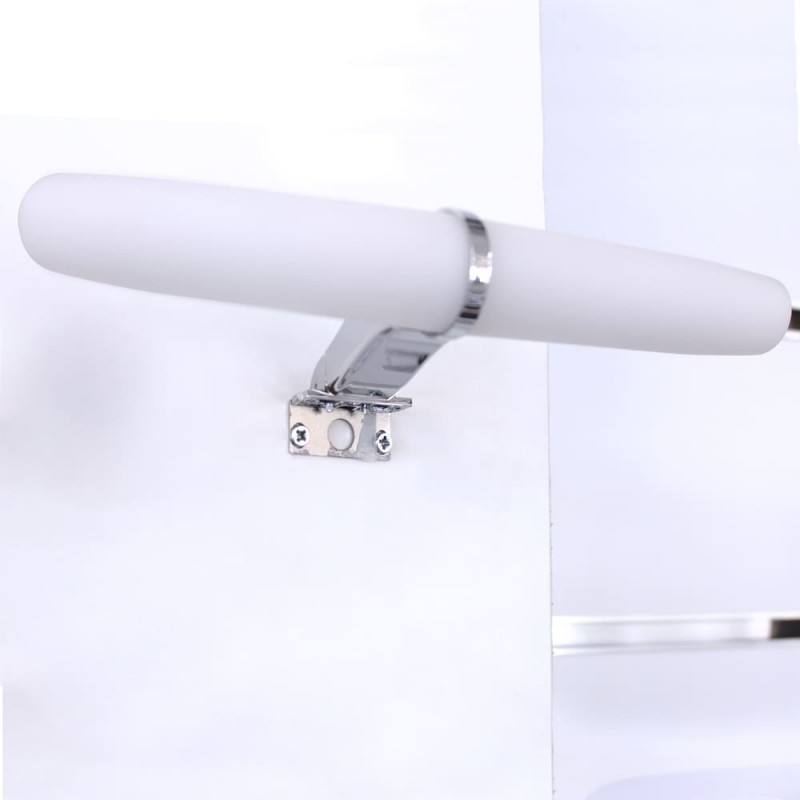 Aplique de baño LED 6W 4000K Sevilla instalado en pared de baño