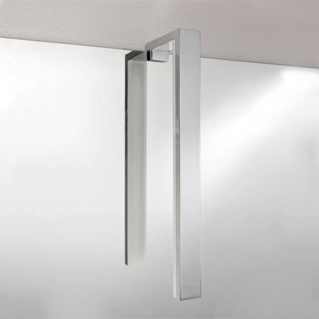 Aplique de baño LED 6W 5700K Soria instalado en baño con espejo