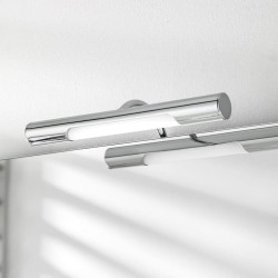 Aplique de baño LED 5W 5700K León instalado en baño con espejo