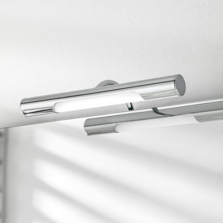 Aplique de baño LED 5W 5700K León instalado en baño con espejo