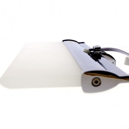 Detalle Aplique de baño LED 6W 5300K Asturias visto de perfil