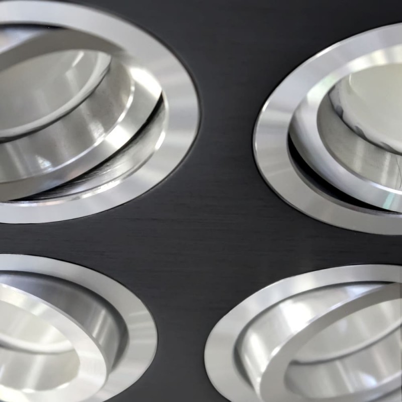 Detalle acabados EMPOTRABLE HELIUM NEGRO Y ALUMINIO (4 LUCES)