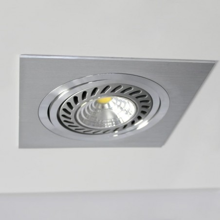 HELIUM QR111 ALUMINIO instalado en el techo