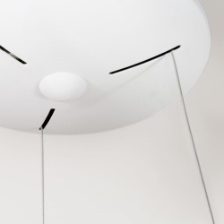Detalle florón Lámpara colgante Lizer LED 48W blanca