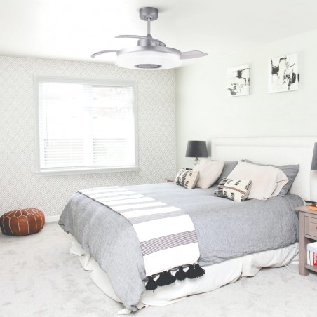 Dormitorio juvenil decorado con Ventilador DC Gaby LED RGB-CCT y Altavoz encendido luz neutra