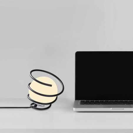 Escritorio decorado con Lámpara de mesa de 1 luz Model 6