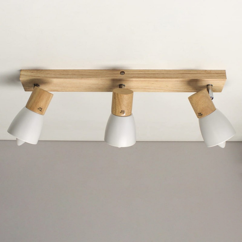 Plafón Lan con tres focos visto desde arriba