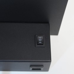 Detalle botón wireless Aplique LED Rob2 5W+3W USB y cargador wireless