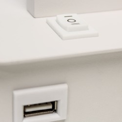 Detalle USB Aplique LED Rob 5W+3W USB y cargador wireless