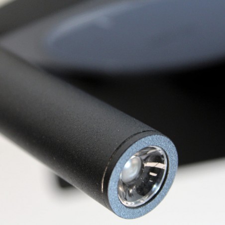 Detalle punto de luz móvil Aplique LED Rob2 5W+3W USB y cargador wireless