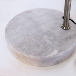 Detalle pie Lámpara de pie Noova níquel 1xE27