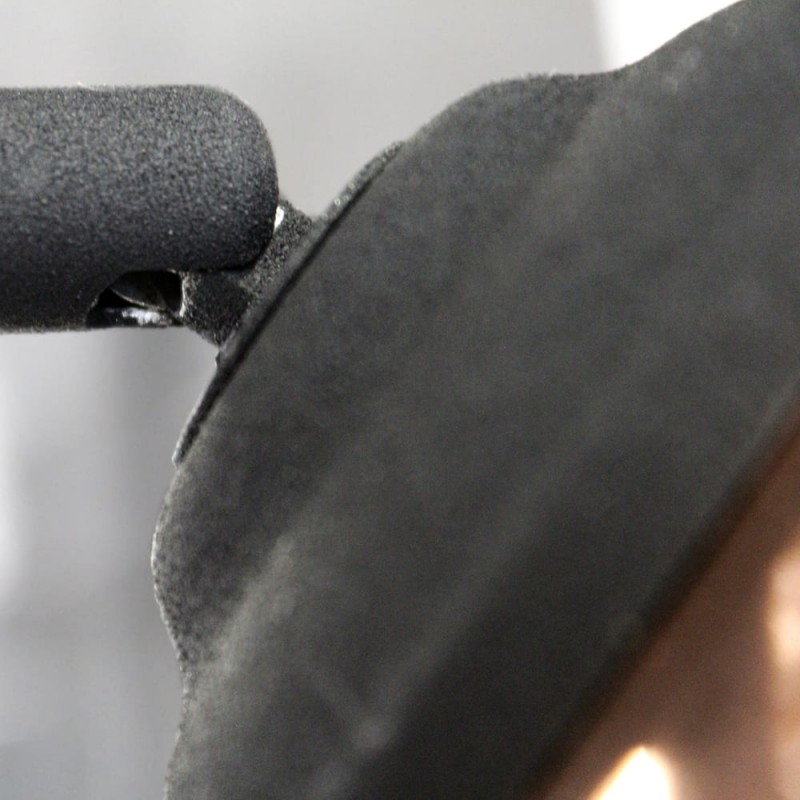 Detalle acabado Lámpara de pie Noova cobre 1xE27