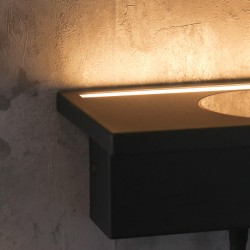 Luz principal encendida del Aplique LED Rob2 5W+3W USB y cargador wireless