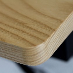 Detalle acabado madera del Aplique LED de Madera Bach 5W+3W con USB