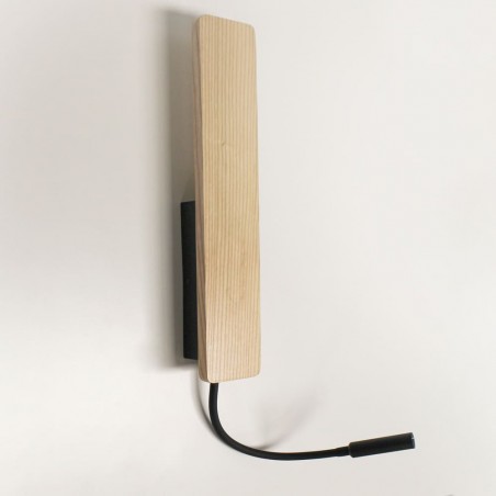 Aplique LED Madera Renoir 5W+3W USB vista a tres cuartos