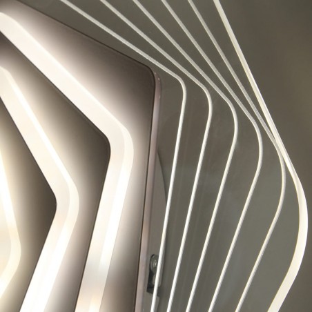 Detalle del  Plafón Smart Ara 90W 3CCT regulable encendido con iluminación combinada en tono de luz neutra