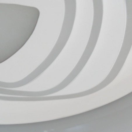 Detalle de acabados del Plafón Smart Saren 110W 3CCT regulable