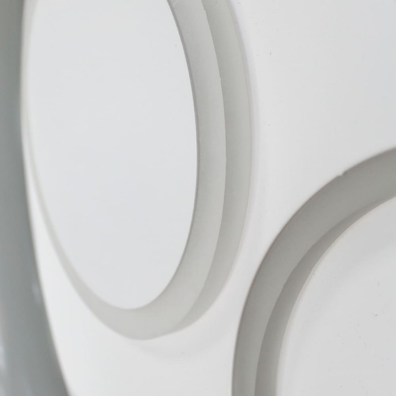 Detalle de acabados del Plafón Smart Rus 85W 3CCT regulable