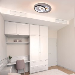 Dormitorio juvenil decorado con Plafón Smart Enyo 80W 3CCT regulable encendido con luz combinada de tono cálido