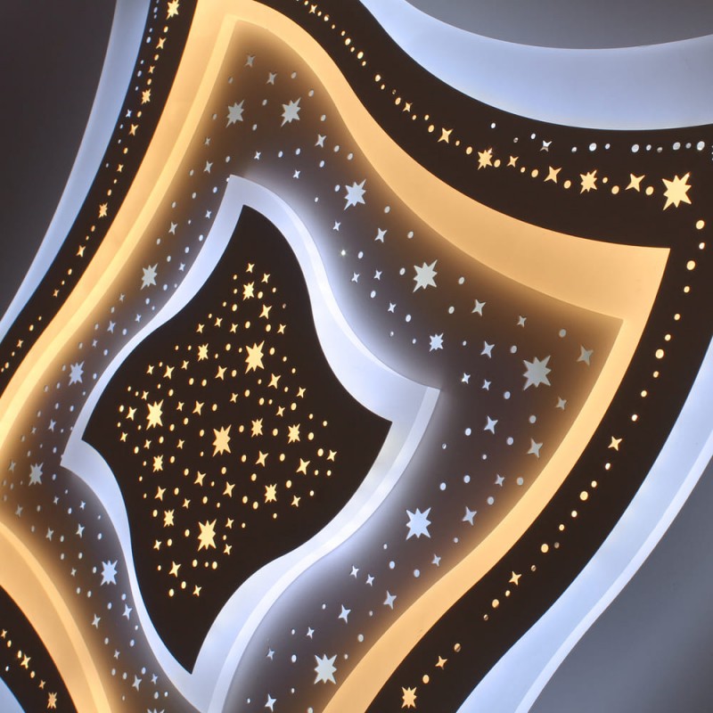 Detalle efecto estrellado del Plafón Smart Lou 105W 3CCT regulable encendido con iluminación combinada con tono de luz frío