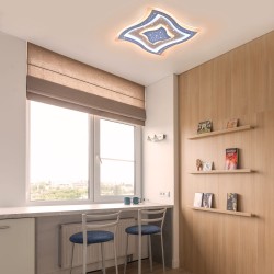 Habitación juvenil decorada con Plafón Smart Lou encendido con iluminación combinada con tono de luz cálido