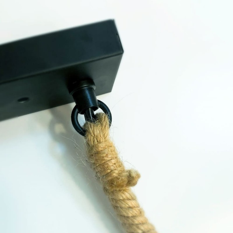 Foto detalle del soporte de la lámpara de techo winery