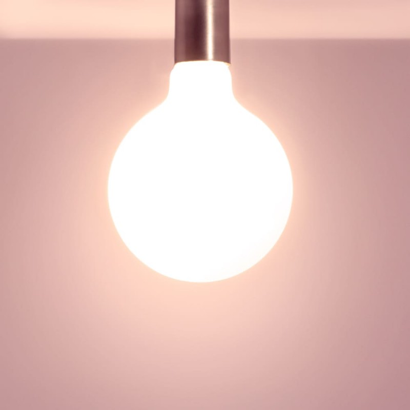 Dimmable LED Bulb G125 E27 6W 2700K White Matt