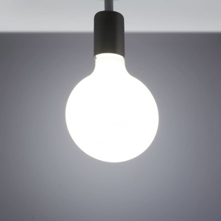 Bombilla LED G125 milky E27 12W 6000K encendida