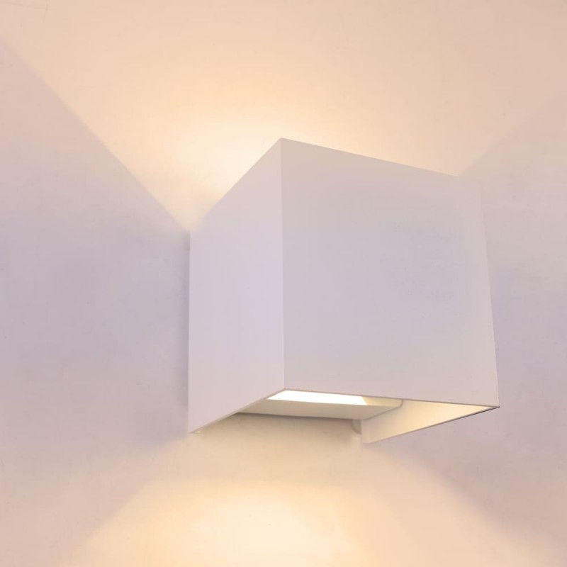 Cube Outdoor LED Wall Lamp IP54 2x5W 3000K White